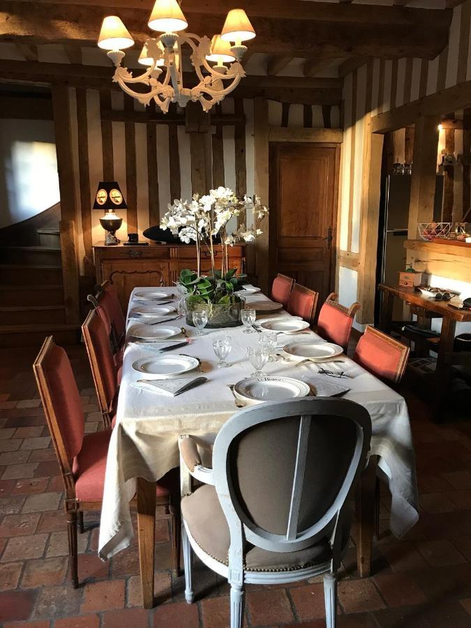 Maison Normande De Caractere A Colombages Saint-Hymer Dış mekan fotoğraf